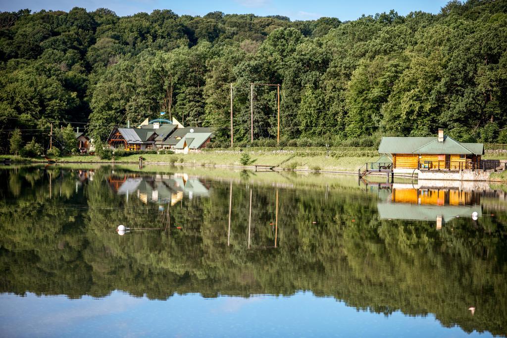 Buhta Vikingiv Hotell Vodniki Eksteriør bilde